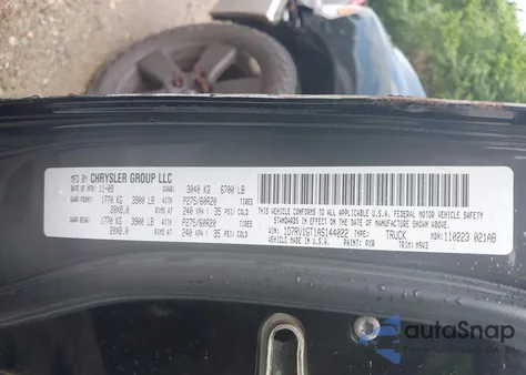 2010 Dodge Ram 1500 Slt/Sport/Trx из США, поврежденный, VIN 1D7RV1GT1AS144022